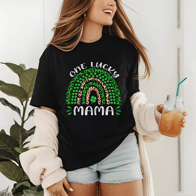 Camiseta Dia de São Patrício Um Sortudo Mama Verde Boho Arc (Criador carregado)