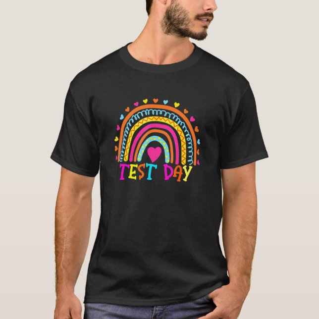 Camiseta Dia de Teste Balança O Dia de Teste do Professor D (Frente)