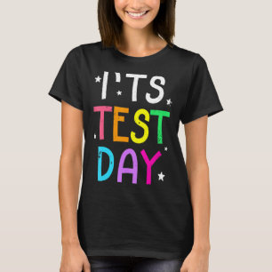 Camiseta Dia de Teste Motivacional para Professores É Dia d