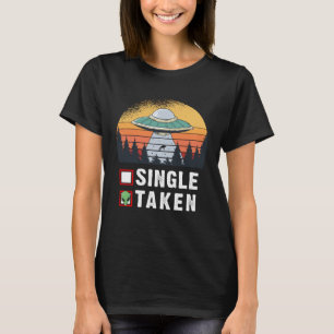 Camiseta Dia do Namorados de OVNI de solteiro ou Alienígena