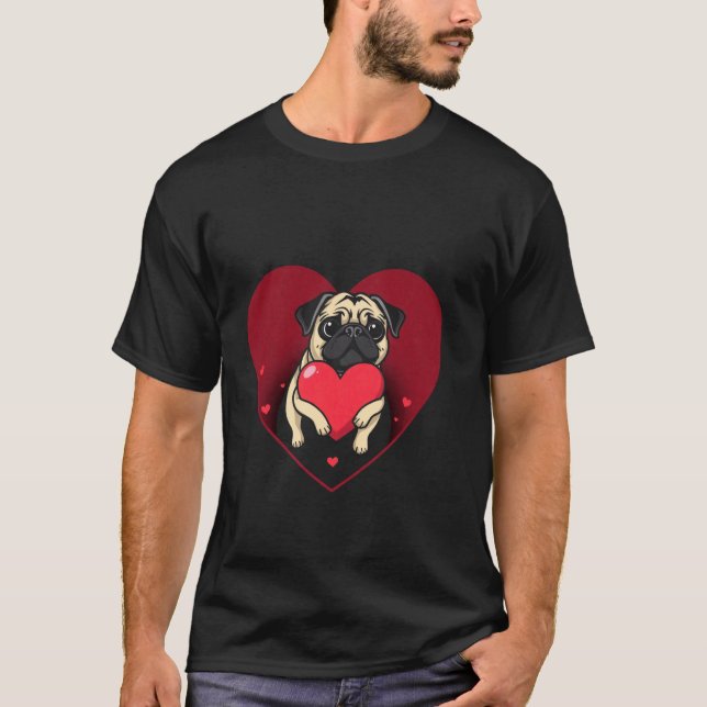 Camiseta Dia dos Namorados Pug Coração (Frente)