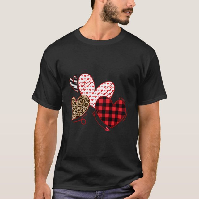 Camiseta Dia Ele Ama Xadrez Leopardo (Frente)