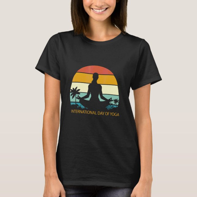 Camiseta Dia Internacional De Apoio À Ioga (Frente)