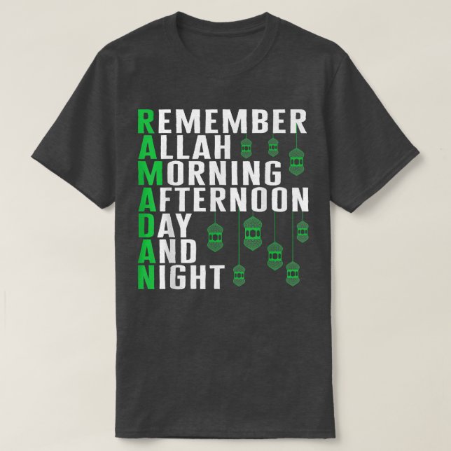 Camiseta Dia Muçulmano Ramadã Rezando o Islã Árabe Isla (Frente do Design)
