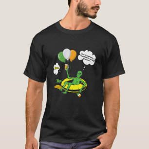 Camiseta Dia Mundial Da Bebida alienígena E Bebendo