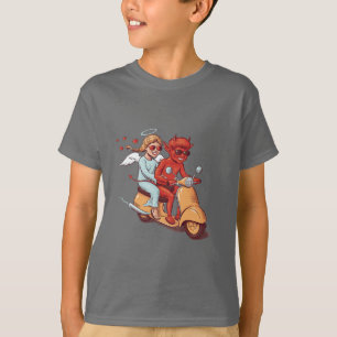 Camiseta Diabo Fofo e Anjo em uma Lambreta