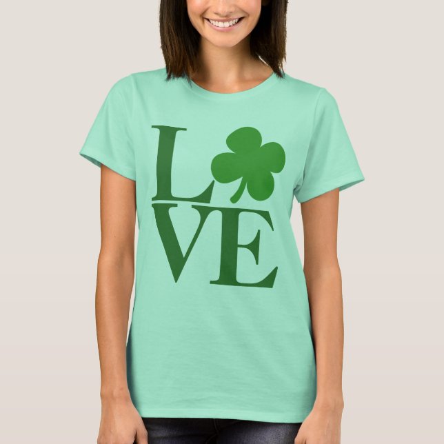 Camiseta Dias de São Patrícios do Amor com Shamrock Verde (Frente)