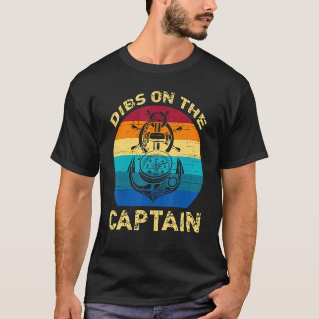 Camiseta Dibs na Esposa do Capitão 9 (Frente)