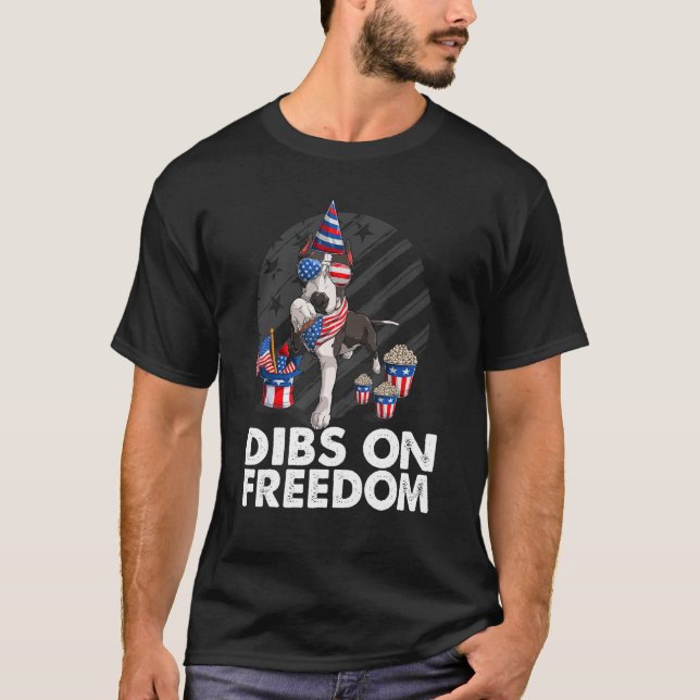 Camiseta Dibs on Freedom Pit bull 4th of July US Flag Firec (Frente)