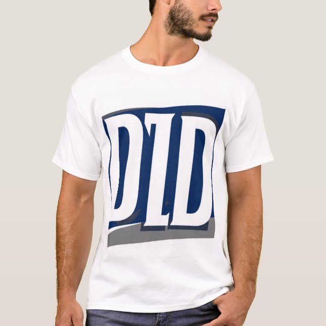 Camiseta DID Bold Typography | Letra Azul Marinho  (Frente)