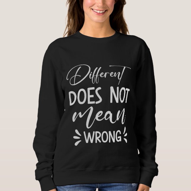 Camiseta Diferente Não Significa Errado (Frente)