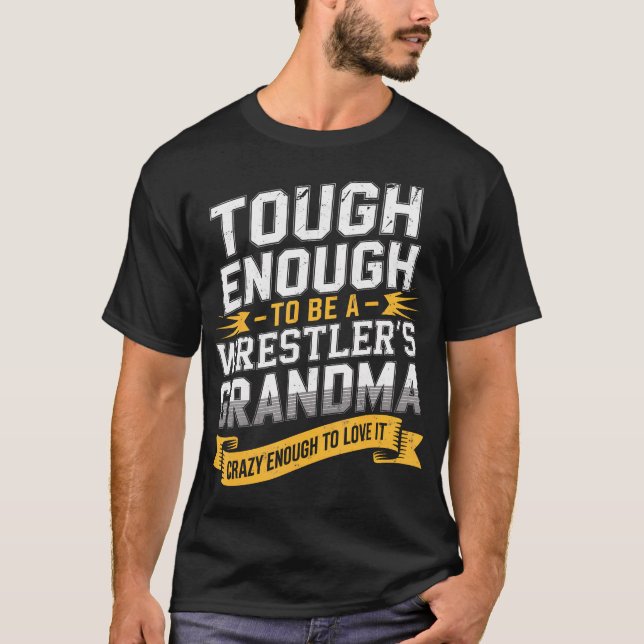 Camiseta Difícil Ser Avó de um Lutador Louca o Suficiente P (Frente)