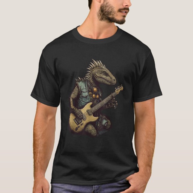 Camiseta Dinossaur Punk Dino Funny Velociraptor Jogando Gui (Frente)