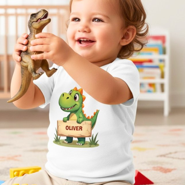 Camiseta Dinossauro Fofo com Placa de Nome Personalizada (Criador carregado)