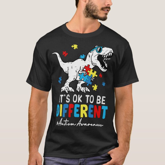 Camiseta Dinossauro Rex Diferente Autismo Sensibilização Mê (Frente)