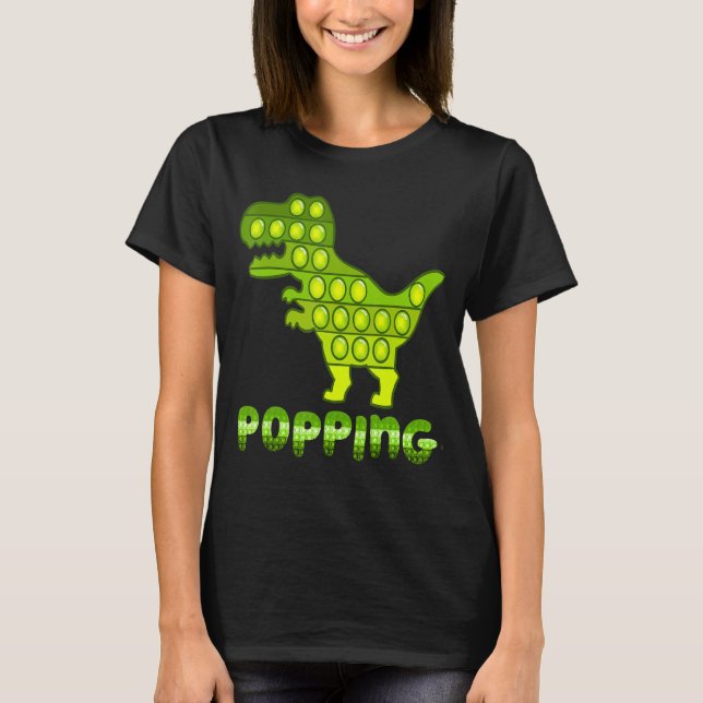 Camiseta Dinossauro Verde Povoando Brinquedo Para Qualquer  (Frente)