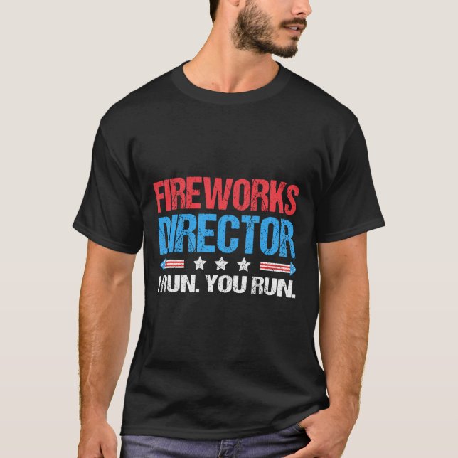 Camiseta Diretor De Fogos De Artifício - Eu Lhe Faço O Engr (Frente)