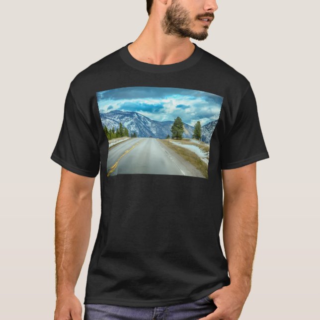 Camiseta Dirigindo Através Da Capa De Baseball Das Montanha (Frente)