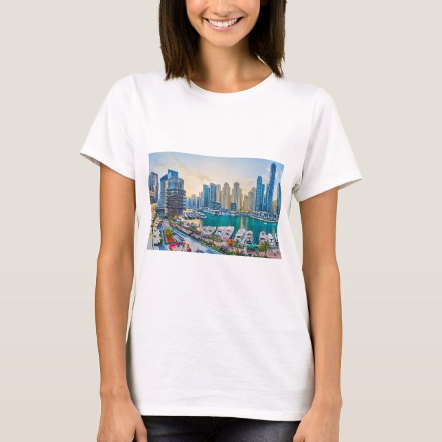 Camiseta Discos modernos de Dubai Corniche (Frente)