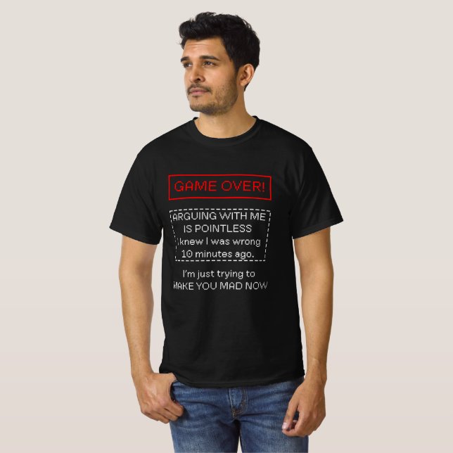Camiseta Discutir Comigo é Inútil (Frente Completa)