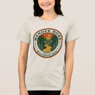 Camiseta Distintivo Trilha Mais Deserto Córrego Montanha