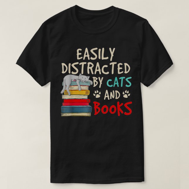 Camiseta Distração fácil de gatos e livros - Cat-Book Lov (Frente do Design)