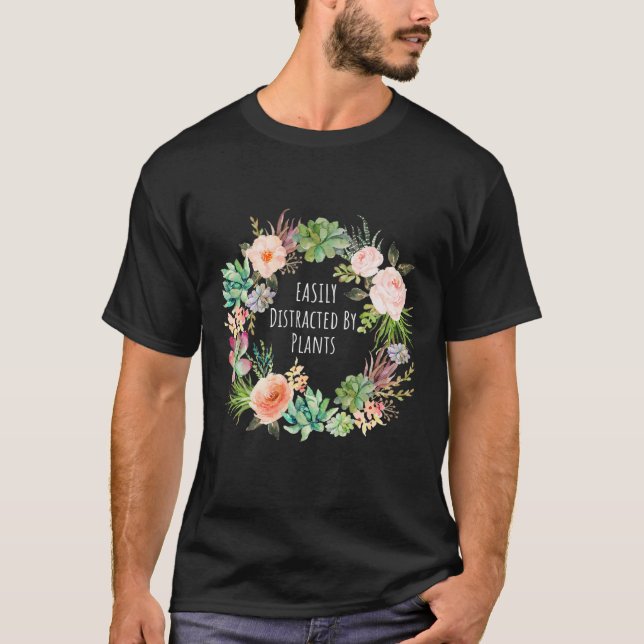 Camiseta Distração Fácil Por Gardener Gardener De Plantas (Frente)