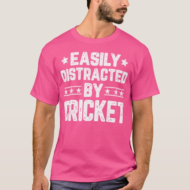 Camiseta Distraído Facilmente Pelo Lover De Cricket Engraça (Frente)