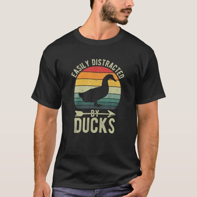 Camiseta Distraído Facilmente Pelos Patos - Animais De Expl (Frente)