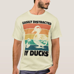 Camiseta Distraído Facilmente Por Patos Sobre O Amor Legal