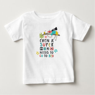 Camiseta Diversão Até Um Super Herói Precisa Ir Para A C