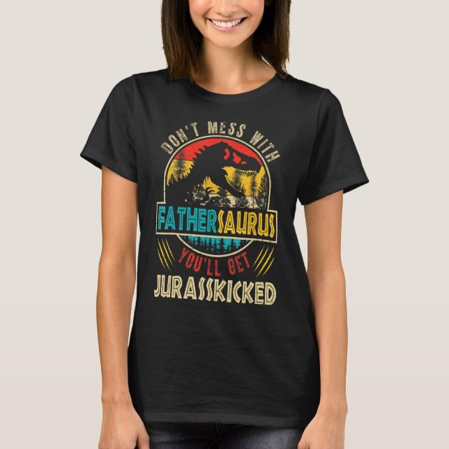 Camiseta Diversão de Menores Distúrbios Fathersaurus Dinoss (Frente)
