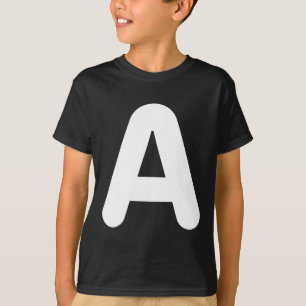 Camiseta Diversão - Letra Halloween Figurume Para Correspon