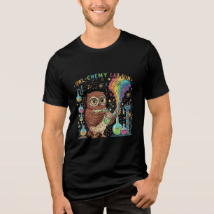 Camiseta Diversão no Laboratório de Química da Coruja Fofa 