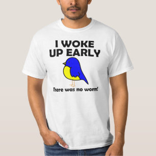 Camiseta Divertida Quem Acorda Cedo Não Pega Minho