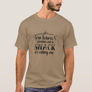 Camiseta Dividido entre parecer um lanche ou comer um01