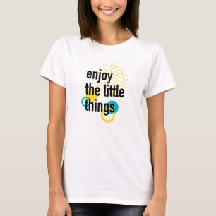 Camiseta Divirta-se design das Coisas Lıttle