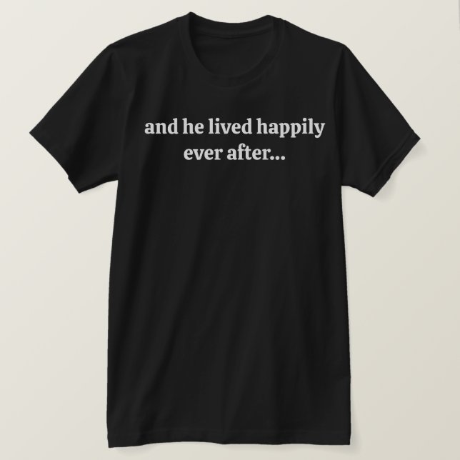 Camiseta Divorciado à Beça Divertido Recentemente Solteiro  (Frente do Design)