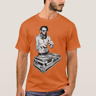 Camiseta DJ Abraham Lincoln por Basement Masterhead