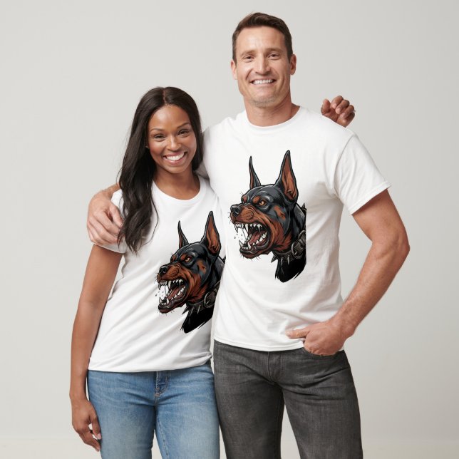 Camiseta Doberman Preto e Marrom Feroz com Colar de Espinho (Unissex)