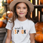 Camiseta Doce Colorido E Spooky | Feliz Dia das Bruxas<br><div class="desc">Doce Colorido E Spooky | Feliz Dia das Bruxas</div>