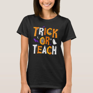 Camiseta Doce Dia das Bruxas Professor Escola Sala de Aula 