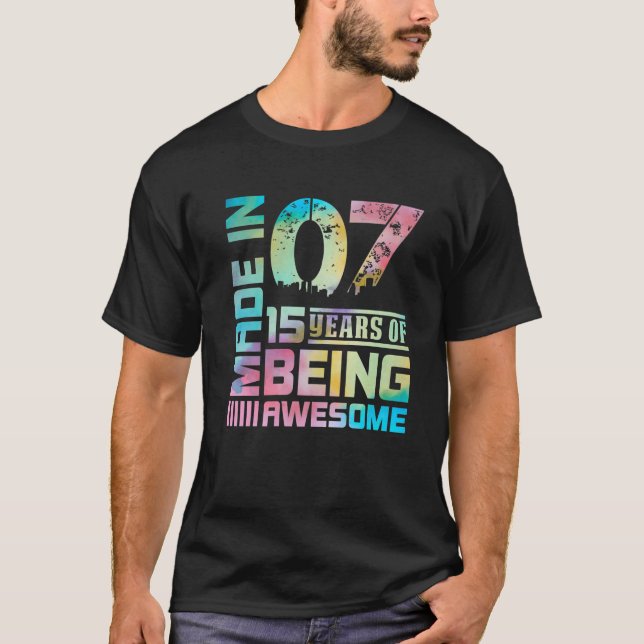 Camiseta Doce Fez Em 70 15 Anos De Ser Um Presente Incrível (Frente)