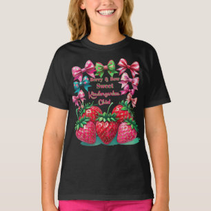 Camiseta Doce Jardim de Infância Chic com Laço e Fruta
