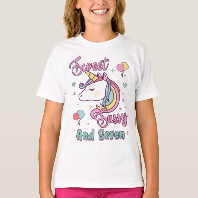 Camiseta Doce Sassy E Sete Unicórnio (Frente)