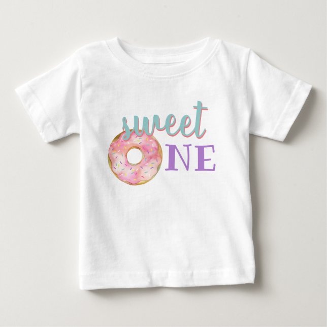 Camiseta Doce Uma Menina Primeira Rosquinha de Aniversário (Frente)