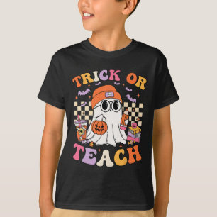 Camiseta Docinho De Halloween Ou Café Fantasma De Ensino