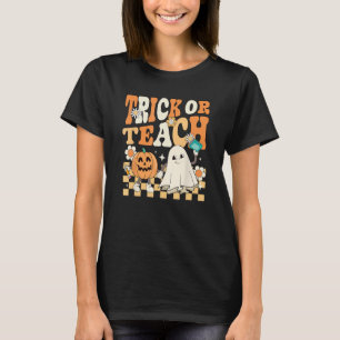Camiseta Docinho Ou Ensino Ensino Engraçado Feliz Hallowee