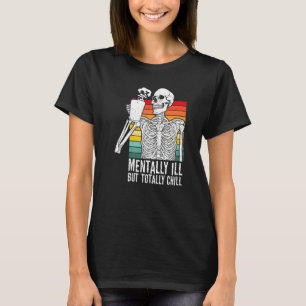 Camiseta Doente Mental Mas Roupa de Halloween Totalmente Le
