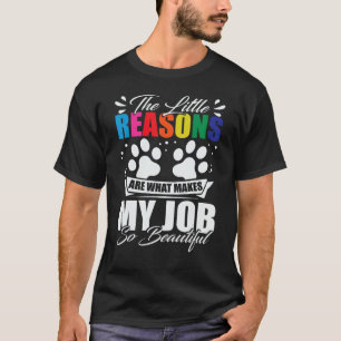 Camiseta Dog Daycare Fornece o serviço de trabalho de acolh